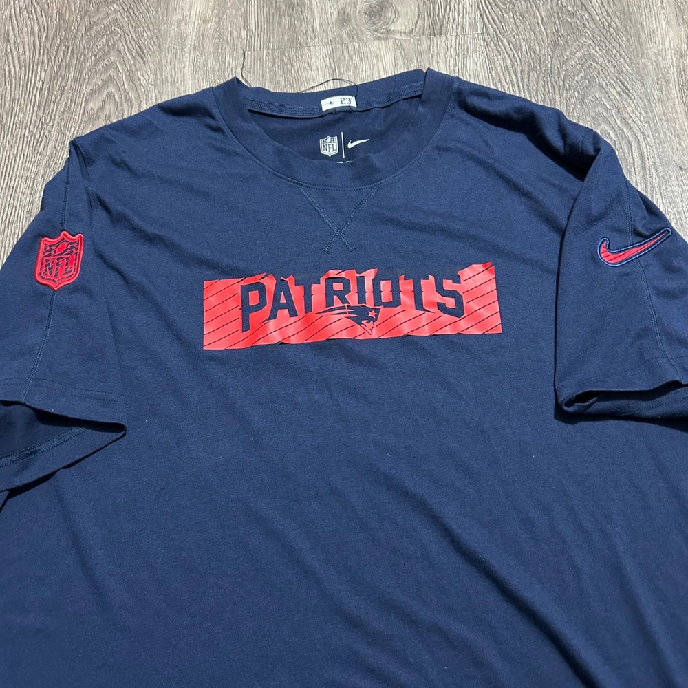 Nike New England Patriots T-Shirt XL Navy Blue Dri-FIT Kyle Dugger Team Issue
